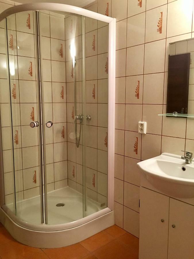 Penzion Saty Háromszlécs Kültér fotó