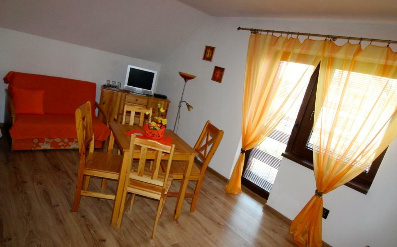 Penzion Saty Háromszlécs Kültér fotó